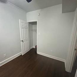 Room for Rent in South Shore Area with Utilities Included in Chicago, IL