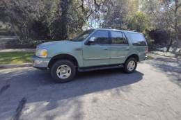 Ford Expedition xlt awd 1998 in Anaheim, CA