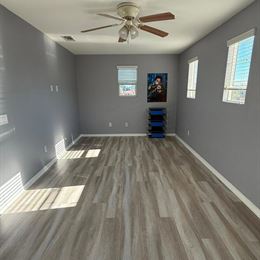 1 Private room for Rent  in Santa Clarita, CA