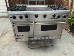 Viking Professional 48 Inch Range Double Oven Griddle 4 Burner in Los Angeles, CA