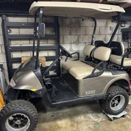2013 Ezgo Rxv Street Legal Golf Cart Lifted Trailer Hitch in Anaheim, CA